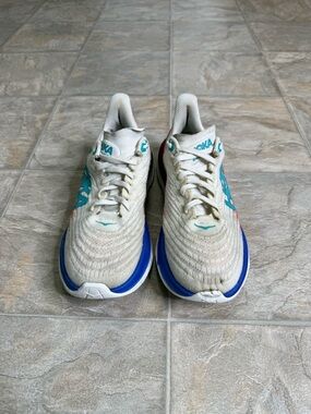 Hoka One One Mach 5 White Flame Womens Shoe Size 7B White 1127894 WFM Preowned